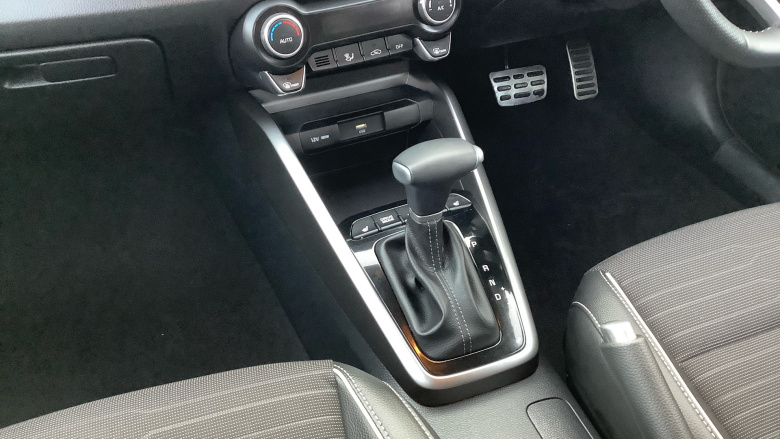 Kia Stonic 1.0T GDi 48V GT-Line S 5dr DCT Petrol Estate